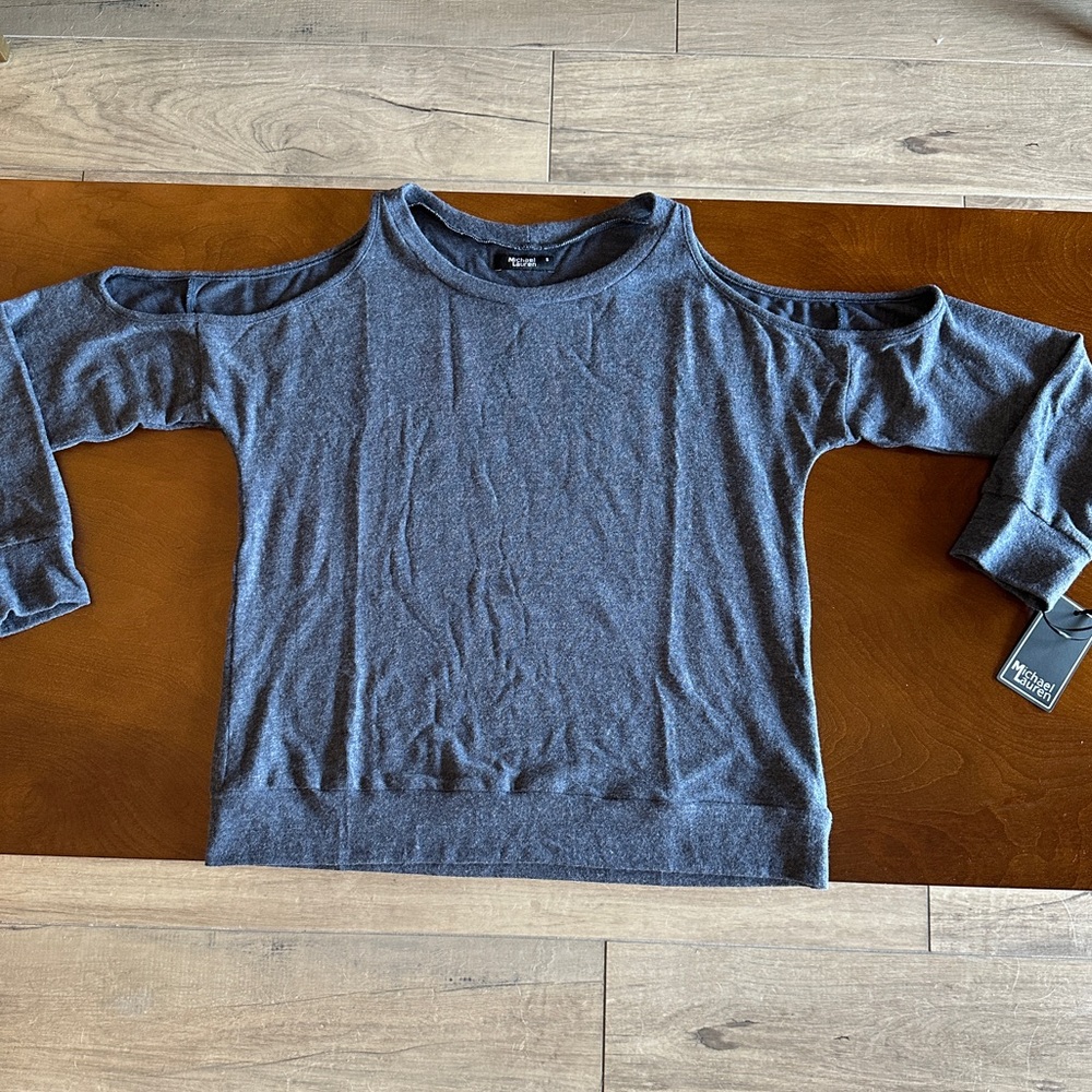 Michael Lauren - Cold Shoulder sweater - NWT
